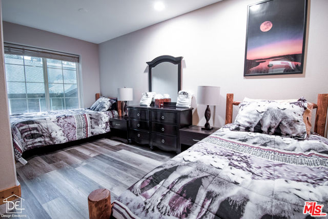 8732 Rainbow Avenue, Kings Beach CA: https://media.crmls.org/mediaz/d5e748b6-038e-42b8-a634-256b48bbf1de.jpg