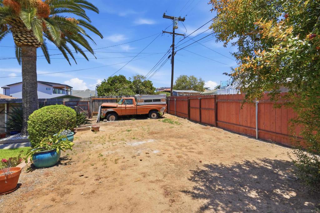 1511 Lieta St - photo 7