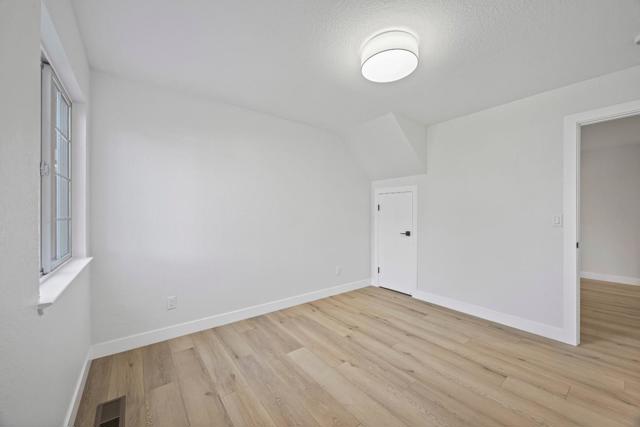 1403 Welburn Avenue, Gilroy CA: https://media.crmls.org/mediaz/d5ea1526-352a-433e-bd30-b722710a07eb.jpg