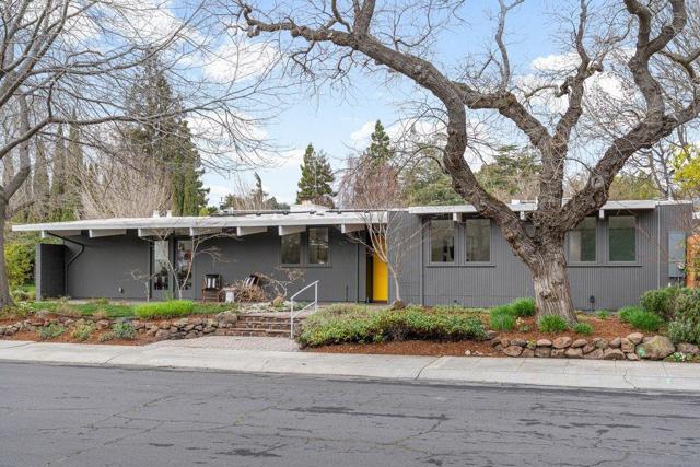 Image 2 of 73 For 829 Talisman Drive