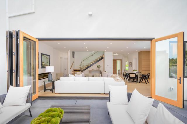 601 Joandra Court, Los Altos CA: https://media.crmls.org/mediaz/d5ea9919-a968-403f-bf71-10faf67b25b9.jpg