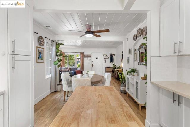 3148 Sylvan Ave, Oakland CA: https://media.crmls.org/mediaz/d5eaf70a-55a4-422d-8ea0-d6e98ef50ba8.jpg