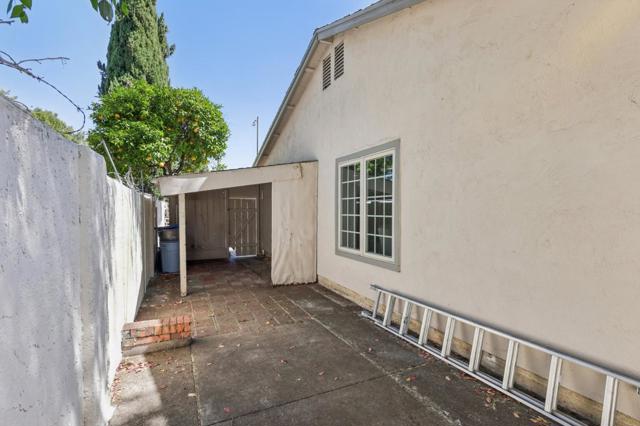 1720 Pine Hollow Circle, San Jose CA: https://media.crmls.org/mediaz/d5eb684e-9903-478a-a882-27547f24c519.jpg
