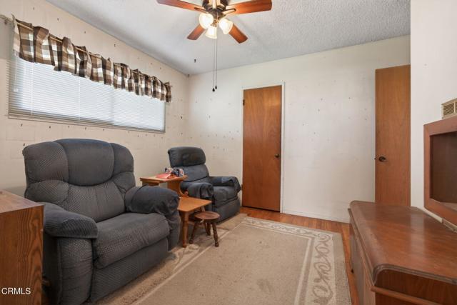 Detail Gallery Image 6 of 13 For 3638 S B St, Oxnard,  CA 93033 - 4 Beds | 2 Baths