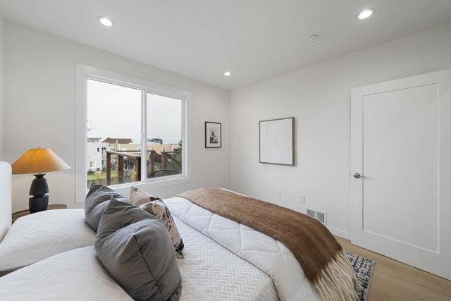 2239 43rd Avenue, San Francisco CA: https://media.crmls.org/mediaz/d5ebf245-6dec-4023-9720-2028cb480600.jpg
