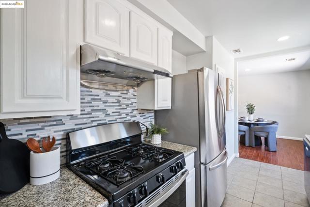18628 Madison Ave, Castro Valley CA: https://media.crmls.org/mediaz/d5ec0442-5a38-4a17-9980-e6d933c8cfa1.jpg