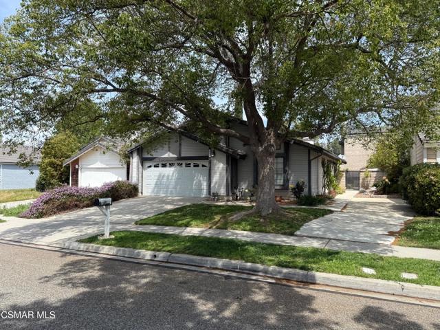 2025 Penngrove Street, Simi Valley CA: https://media.crmls.org/mediaz/d5ec58c5-2878-444f-8db1-eec58879b141.jpg