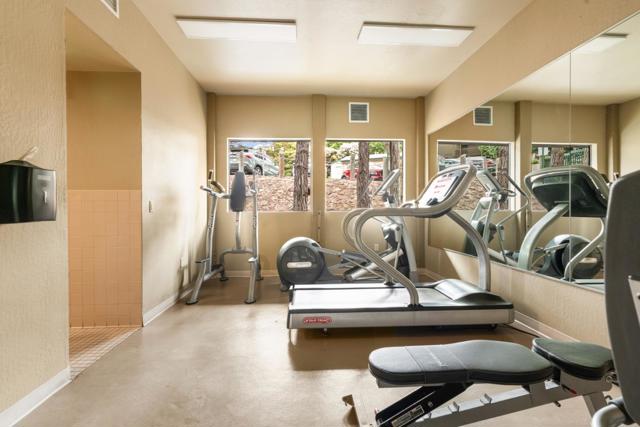 385 Mandarin Drive, Daly City CA: https://media.crmls.org/mediaz/d5ec6bfa-a395-405e-9491-639ac0ad640e.jpg