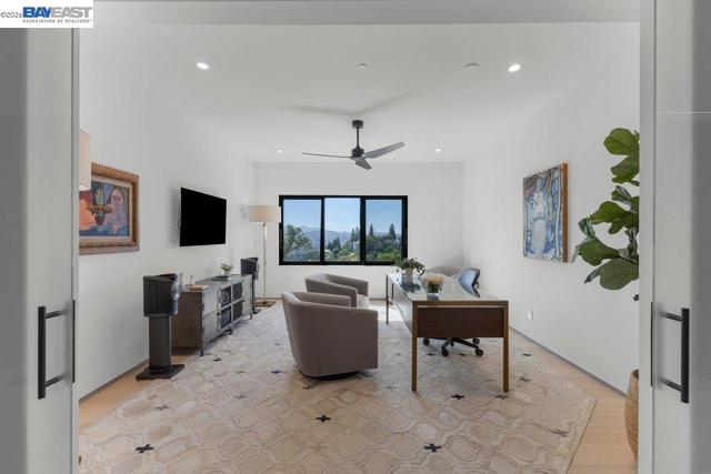 Image 52 of 60 For 2525 Biltmore Dr