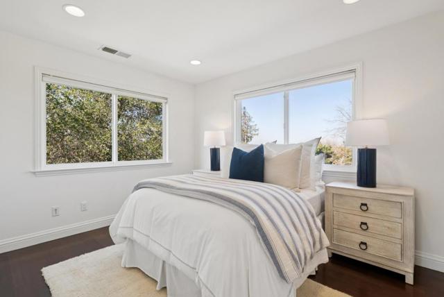 900 Highlands Circle, Los Altos CA: https://media.crmls.org/mediaz/d5ee7417-a15c-4438-9cdd-38c515972e12.jpg