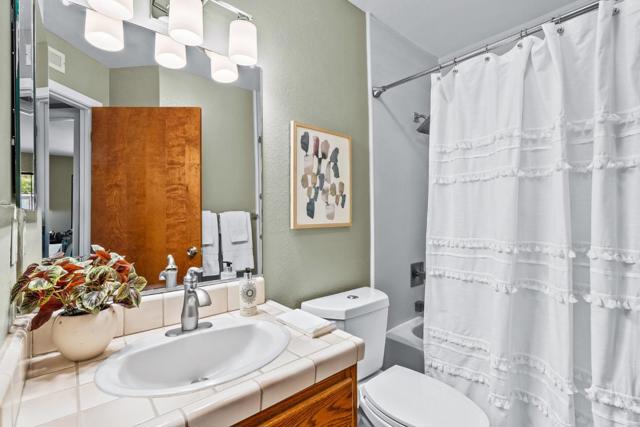 29 Arabian Way, Scotts Valley CA: https://media.crmls.org/mediaz/d5ee81d3-cb48-4d47-a370-276100ed07fb.jpg