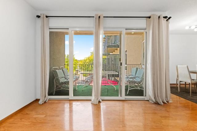 845 N Humboldt Street, San Mateo CA: https://media.crmls.org/mediaz/d5ef5b27-2b32-488e-9fbe-6ed94f37e984.jpg