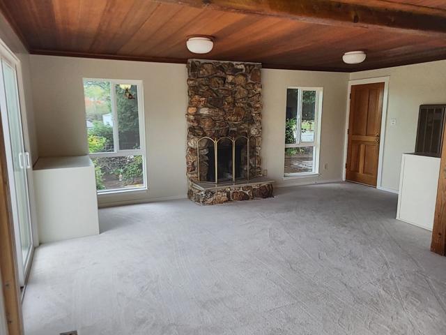 3360 Merrill Road, Aptos CA: https://media.crmls.org/mediaz/d5ef7d2a-cf73-47bf-80e5-46508f039d64.jpg