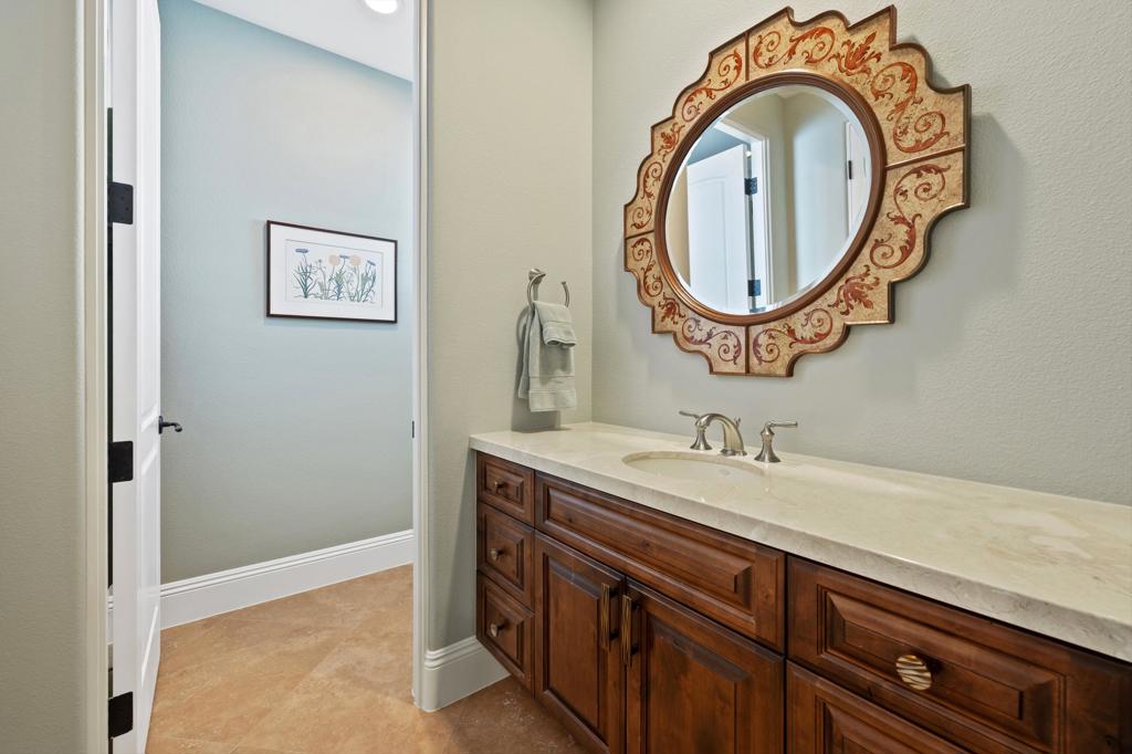 MLS #219136610DA image #30