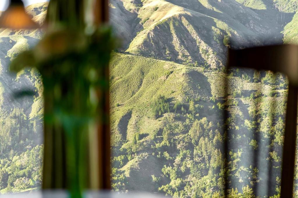 https://media.crmls.org/mediaz/d5f09809-5286-4d2d-b809-c215ecc520d6.jpg?preset=X-Large