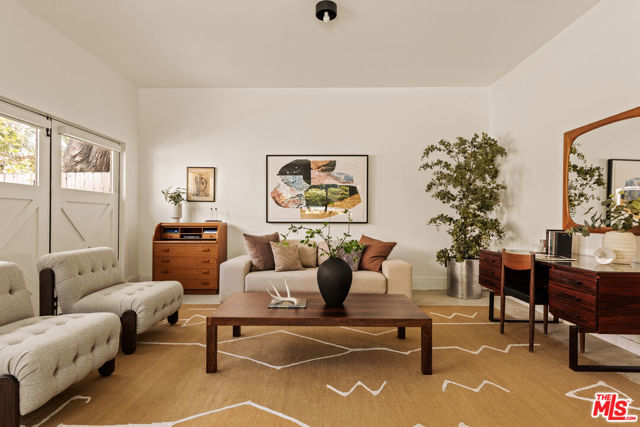 623 N Sierra Bonita Avenue, Los Angeles CA: https://media.crmls.org/mediaz/d5f154d5-5255-40a1-9265-b256ccc5d87a.jpg