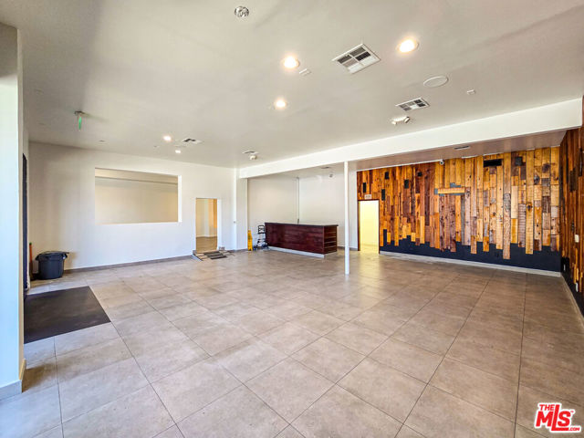  Commercial for Sale in Los Angeles, California