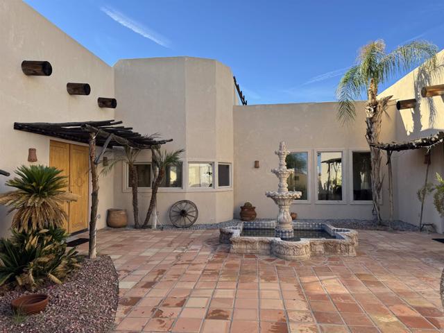 187 Verbena Dr, Borrego Springs CA: https://media.crmls.org/mediaz/d5f2fa64-591c-4edd-aa44-6200f0aee0ec.jpg