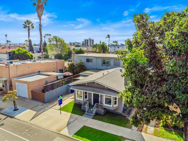 4081 Meade Ave, San Diego CA: https://media.crmls.org/mediaz/d5f3add4-cf66-4c19-a922-899763422e6c.jpg