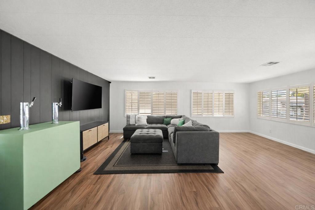 2700 Valley Parkway - photo 3