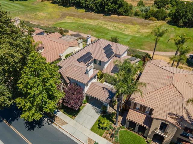 2316 Club Drive, Gilroy CA: https://media.crmls.org/mediaz/d5f444a5-53d1-4dfd-91af-f2d8455719d9.jpg