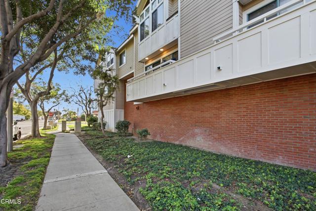 Detail Gallery Image 13 of 14 For 819 S B St, Oxnard,  CA 93030 - 2 Beds | 2/1 Baths