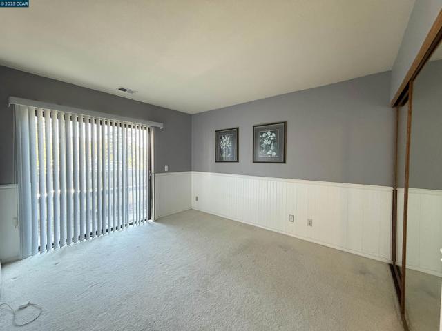 320 N Villa Way, Walnut Creek CA: https://media.crmls.org/mediaz/d5f4a185-4530-4240-ae67-a43a3989a1e9.jpg