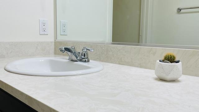 82982 Wheatley Court, Indio CA: https://media.crmls.org/mediaz/d5f53530-2adf-4d4d-85d4-5ac5f973e3c3.jpg