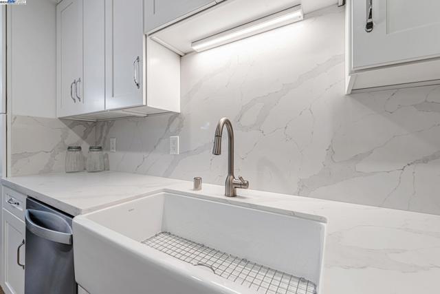 825 Oak Grove Rd, Concord CA: https://media.crmls.org/mediaz/d5f57501-19b5-4d01-8a24-83179a7897a2.jpg
