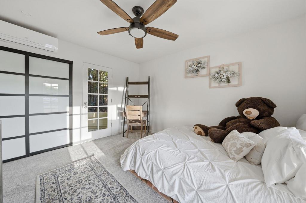 6105 Avenida Chamnez - photo 13
