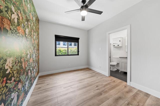 3160 Goldfinch St, San Diego CA: https://media.crmls.org/mediaz/d5f77360-bf19-4bce-ad54-d0a2aa6d3a7e.jpg