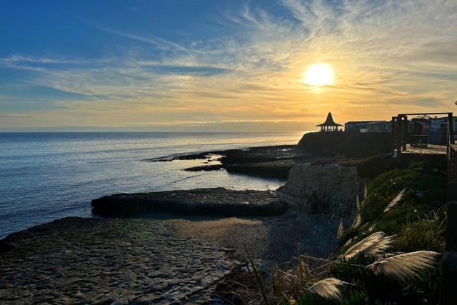 2395 Delaware, Santa Cruz CA: https://media.crmls.org/mediaz/d5f8b4bc-50a3-4758-9a06-341f2cdbf6e3.jpg