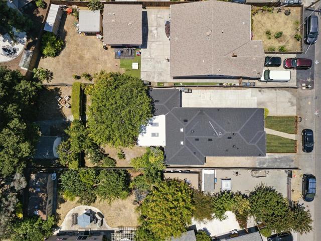 956 Bryant Way, Sunnyvale CA: https://media.crmls.org/mediaz/d5f8cef4-7d32-41a2-aab0-c968bb679678.jpg