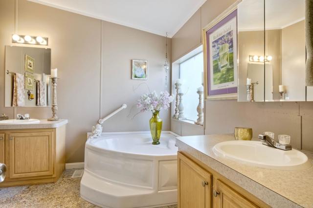 Detail Gallery Image 33 of 35 For 28890 Lilac Rd Spc 167 #167,  Valley Center,  CA 92082 - 3 Beds | 2 Baths