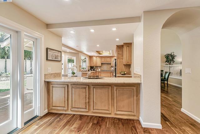 38957 Altura Street, Fremont CA: https://media.crmls.org/mediaz/d5f91f7f-30e8-4a6b-921d-6a4923a426de.jpg