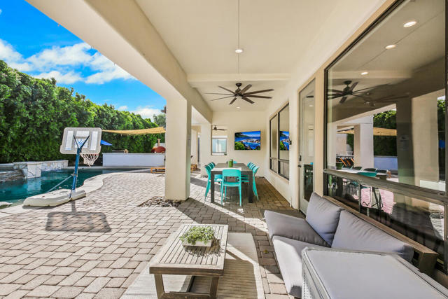 81107 Carefree Drive, Indio CA: https://media.crmls.org/mediaz/d5f9f3e1-a6b5-4c3a-836b-af280e17df7b.jpg