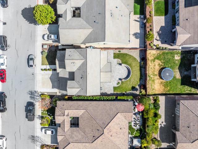 1551 Lily Court, Hollister CA: https://media.crmls.org/mediaz/d5f9f9a6-2131-43ae-8835-36fb354c95a7.jpg