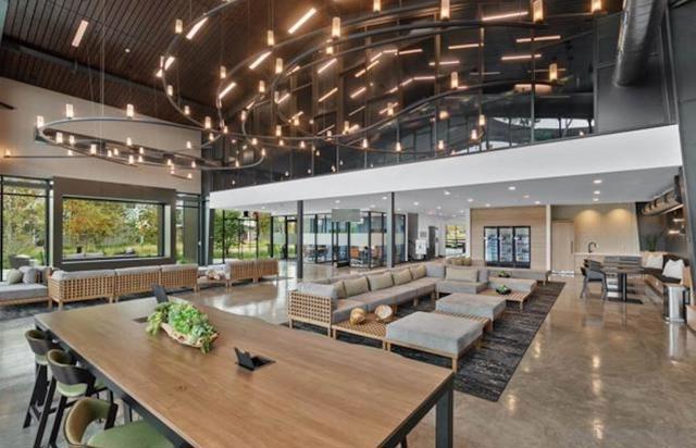 8021 Rubicon, San Diego CA: https://media.crmls.org/mediaz/d5fb107f-a3ea-4a32-b7db-d3c5ed58d6b6.jpg