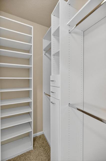 5817 Spring Flower Drive, Elk Grove CA: https://media.crmls.org/mediaz/d5fc248d-25cd-420b-8a3d-7ad2fde5ff76.jpg