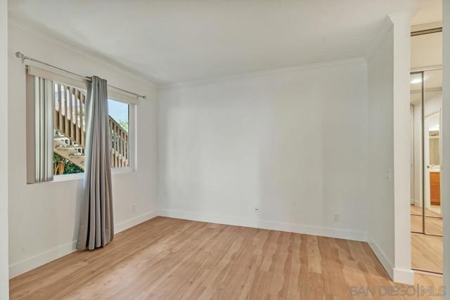 8521 Villa La Jolla Drive, La Jolla CA: https://media.crmls.org/mediaz/d5fc7954-41a3-4e3f-9f3e-78063979a8ba.jpg