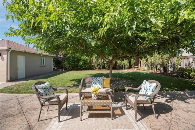 180 Maro Drive, San Jose CA: https://media.crmls.org/mediaz/d5fd5ab3-11dc-4405-9c72-e166858c3443.jpg