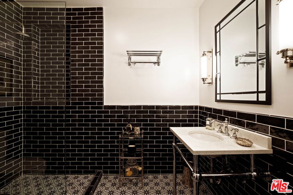 MLS #26988055 image #50