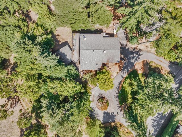 45 Ranch Road, Woodside CA: https://media.crmls.org/mediaz/d5fd770a-7e66-481b-a144-f5704b154d65.jpg
