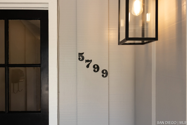 5799 Amarillo AVE, La Mesa CA: https://media.crmls.org/mediaz/d5fdcde6-7b21-4ce6-83a4-208ab7b376e8.jpg