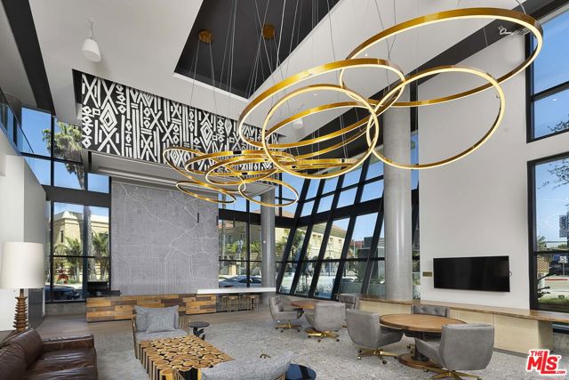 1331 N Cahuenga Boulevard, Los Angeles CA: https://media.crmls.org/mediaz/d5fdd7b9-0c13-4dd0-a4f7-cc6256be3331.jpg