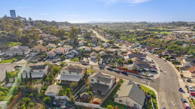 Detail Gallery Image 38 of 41 For 117 Shady Oak Road, San Diego,  CA 92114 - 4 Beds | 3 Baths