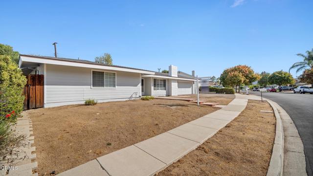 Detail Gallery Image 2 of 17 For 145 Columbia Rd, Thousand Oaks,  CA 91360 - 4 Beds | 2/1 Baths