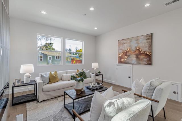 0 Redwood Avenue, Redwood City CA: https://media.crmls.org/mediaz/d600866e-9a12-4ed9-943d-de8288057a0b.jpg