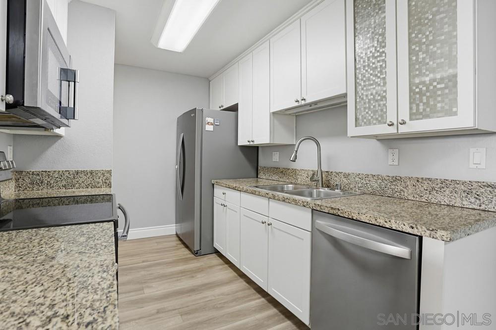 9959 Azuaga Street - photo 11