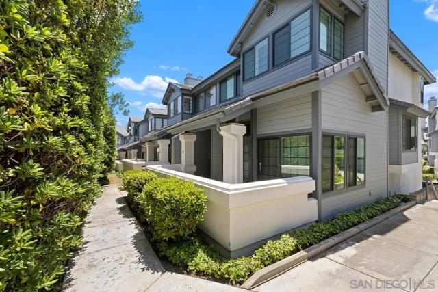 Details for 8262 Avenida Navidad  1, San Diego, CA 92122
